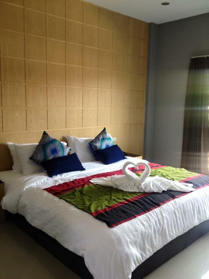 Hobby Hotel Uttaradit Bagian luar foto